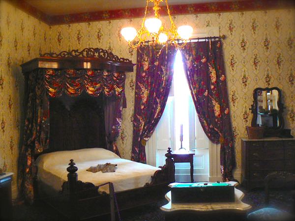 bedroom in lanier mansion